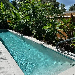 Hollingsworth With Pool Lakeland