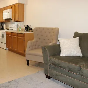 Hidden Emerald-apartment With Kitchen And Laundry Lakeland